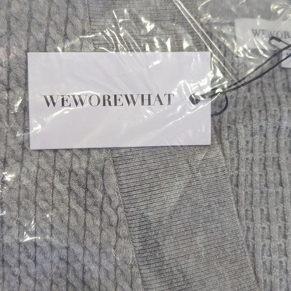 WeWoreWhat Varsity Schoolgirl V-neck Cable Cardigan Sz M/L NWT Heather‎ Gray - Picture 12 of 15